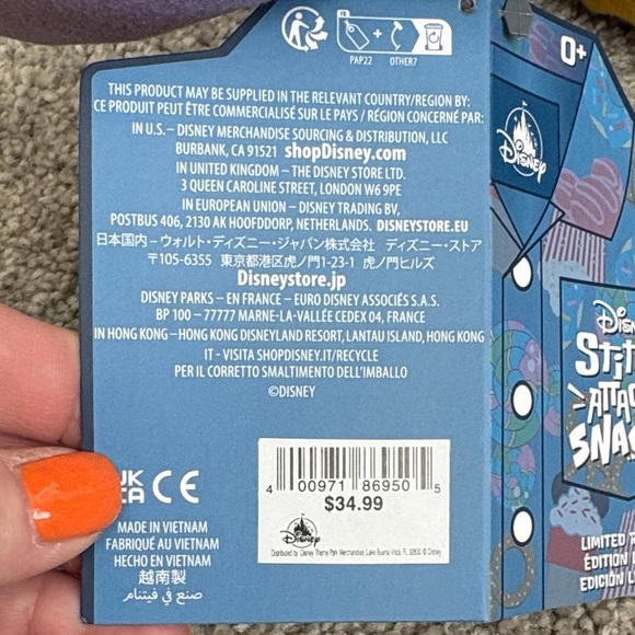 Disney Stitch attacks Snacks Donut #6 of 12 - Picture 8 of 8